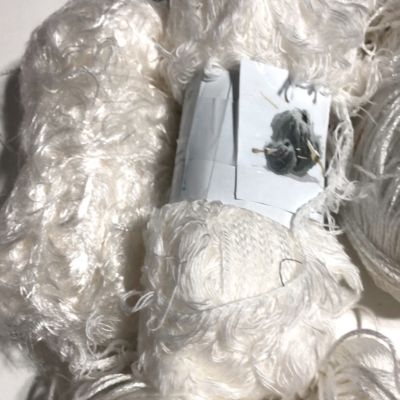 11+ 🌸NEW🌸. YARN ALL WHITE Or Tangled re-Banded - Picture 6 of 8